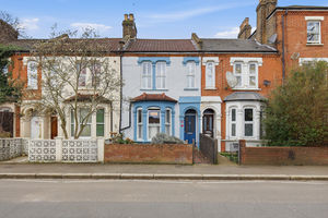 Photo 21- click for photo gallery